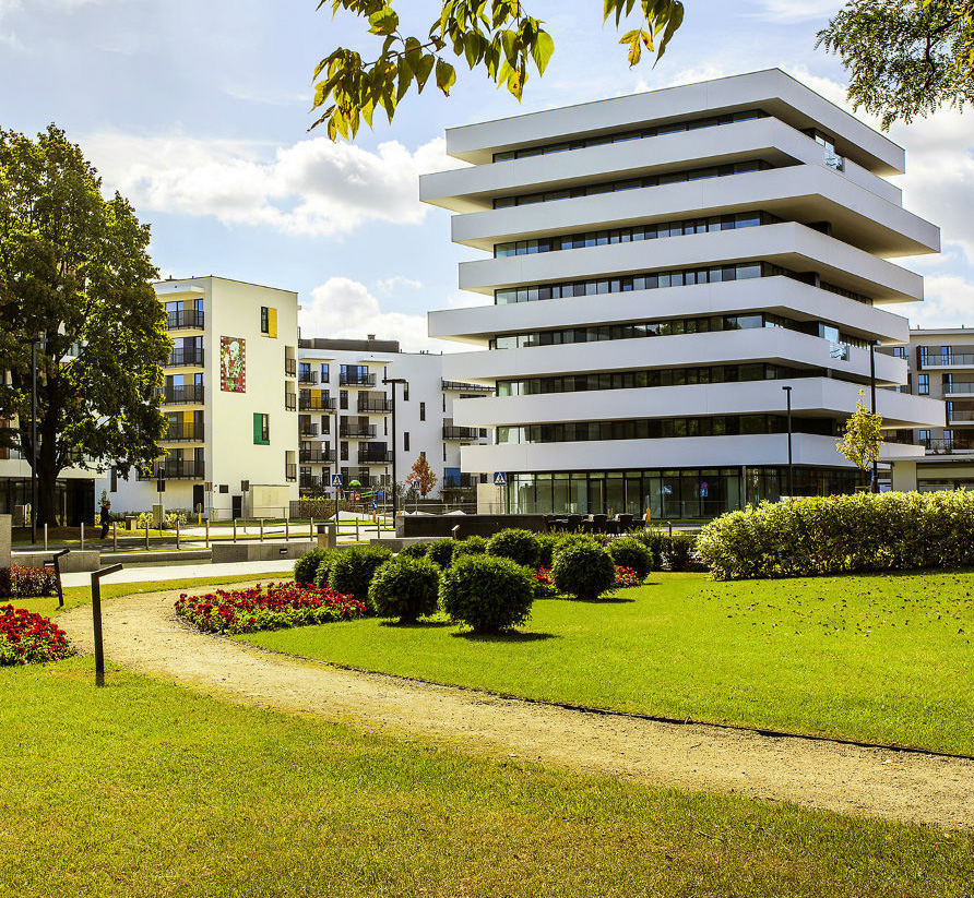 Żoliborz Artystyczny DOM DEVELOPMENT Warszawa Najciekawszy Projekt Architektoniczny Uzasadnienie jury: Osiedle Żoliborz Artystyczny zaprojektowane przez pracownię mąka.sojka.