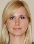 Małgorzata Surdek Jest adwokatem i partnerem w warszawskim biurze CMS Cameron McKenna, w którym kieruje Departamentem Postępowań Spornych oraz Zespołem Instytucji i Usług Finansowych.
