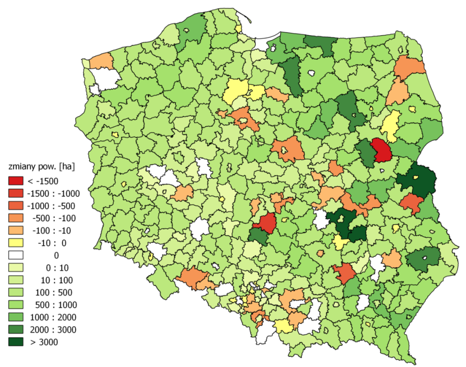 powierzchni lasów prywatnych. Spośród pozostałych 14 powiatów w latach 2009-2013 w ośmiu wykazywano zalesienia gruntów prywatnych.