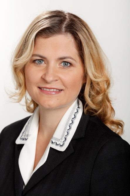 PROFILE PROWADZĄCYCH Karolina Kozłowska-Kawycz, Consulting and Risk Management Director Karolina Kozłowska-Kawycz jest Dyrektorem Doradztwa i Zarządzania Ryzykiem dla Grupy Baker Tilly w Polsce,