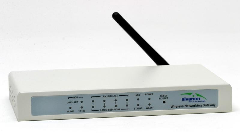 klient/serwer DHCP, klient PPPoE 4-portowy10/100 switch z