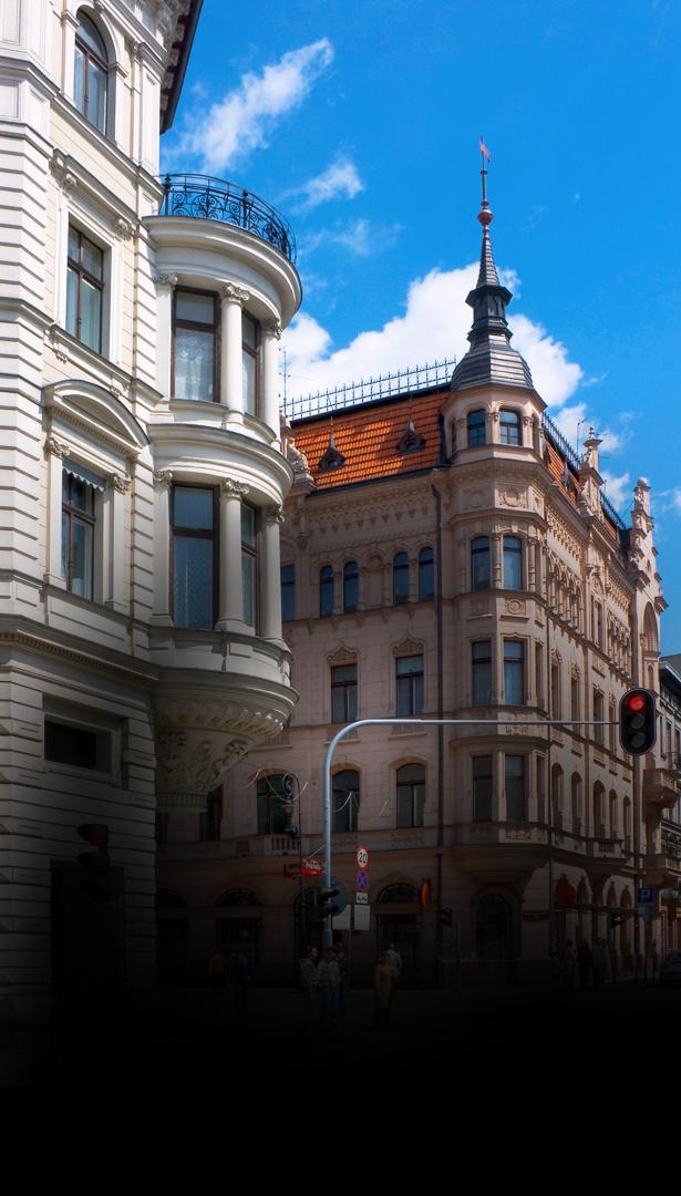 About city of Lodz Lodz, the former textile industry empire, today is a city of modern technologies, a city of culture and grand events.