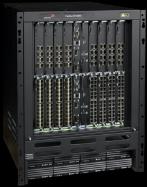 Cena/Wydajność Price/Performance Przepustowość backplane 320 Gbps Porty: 192 1 GbE SFP Porty: 64 10 GbE SFP+ Hitless Failover, (natychmiastowe przełączenie w stosie) nadmiarowe porty do stakowania