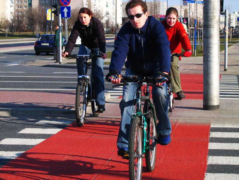 PROGRAM BUDOWY DRÓG ROWEROWYCH W OLSZTYNIE ANEKS RAPORT Z KONSULTACJI