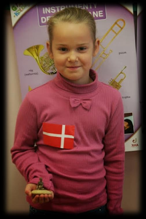 Kubuś z flagą Danii na ubraniu Duńska
