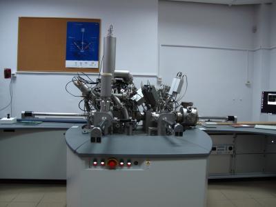 Program badań: Charakteryzacji w skali mikro i nano struktury 3D cienkich warstw organicznych FF = 0,38 h = 1,66% FF = 0,58 h