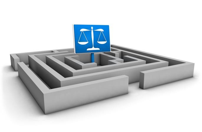 ADVANCED LEGAL ENGLISH FOR POLISH PURPOSES KURS AUTORSKI SZKOŁY TRANSKRYPT Założenia programowe: Kurs oparty jest na autorskim podręczniku Szkoły Transkrypt Advanced Legal English for Polish Purposes.