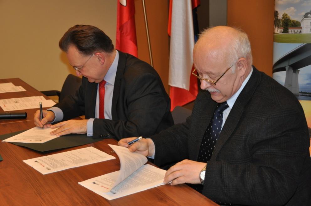 Tak się zaczęło Podpisanie Umowy o dofinansowanie 11 grudnia 2012