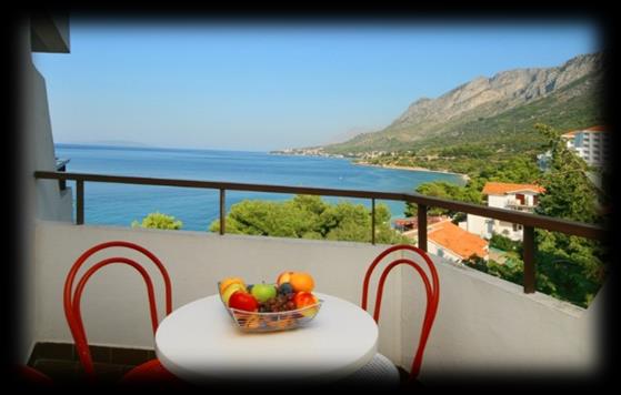 CHORWACJA GRADAC Hotel Laguna 2* - 7 noclegów Cena: od 1150 zł/osobę HOTEL 2* Ustronnie położony obiekt wyróżnia się świetnym stosunkiem jakości do ceny.