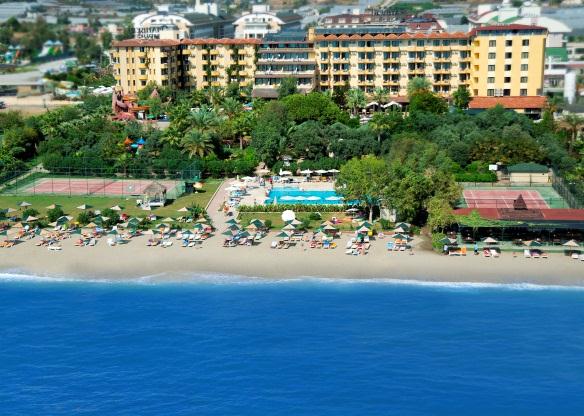 Przy plaży Hotel M.