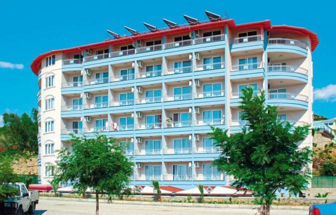 Oddaj się szaleństwu Hotel Kleoparta Royal Palm**** AYTROYA Bar na plaż y objęty formułą All Inclusive Kilkadziesiąt metrów od najpopularniejszej plaży Riwiery Tureckiej Blisko centrum Alanyi i