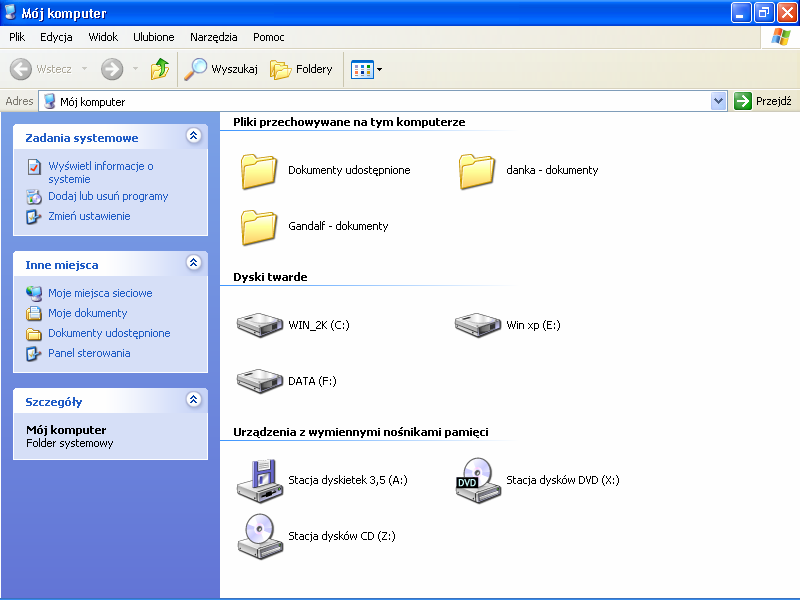 Windows XP - lekcja 3 Praca z plikami i folderami Ćwiczenia zawarte w tym rozdziale pozwolą na tworzenie, usuwanie i zarządzanie plikami oraz folderami znajdującymi się na dysku twardym.