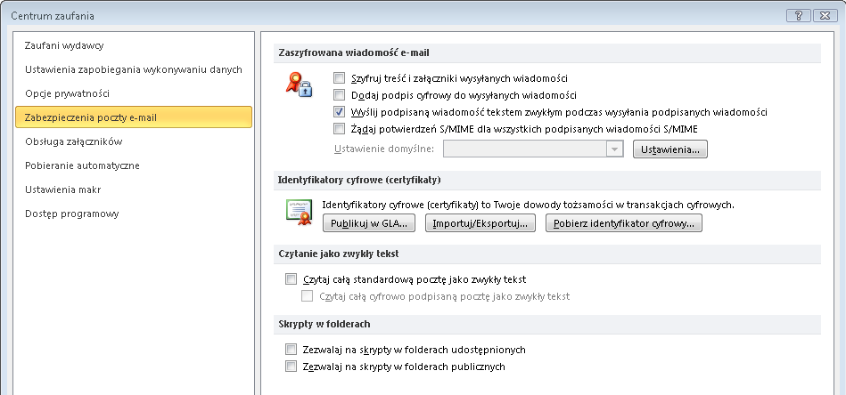 Wybierz Ustawienia Centrum Zaufania Rysunek 2: Menu Narzędzia ->Opcje->Centrum Zaufania-> Ustawienia Centrum zaufania, MS Outlook 2010 W nowo otwartym oknie Centrum zaufania wybieramy zakładkę