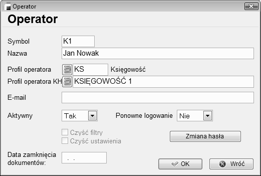 21. Profile operatorów KH Opcja ta pozwala na stworzenie odrębnych profili uprawnień do modułu Księga Handlowa, które są przypisywane do użytkowników (Konfiguracja -> Operatorzy).