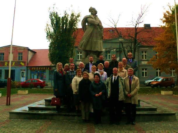 Wizyta Studyjna W dniach 25 i 26 października 2012 roku w Trzemesznie odbyła się wizyta studyjna dla przedstawicieli samorządów, które rozważają chęć przystąpienia do projektu Decydujmy razem,