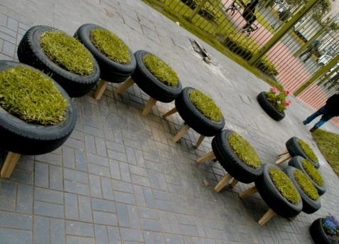 Upcykling, upcycling forma wtórnego przetwarzania odpadów, w wyniku którego powstają materiały lub produkty o wyższej wartości niż przetwarzane surowce, lub bardziej przyjazne środowisku.