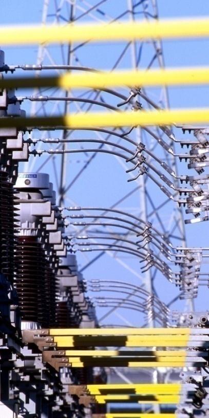 Zakres działalności Projektowanie i budowa linii napowietrznych i kablowych oraz stacji elektroenergetycznych wszystkich napięć Badania kontrolno pomiarowe stacji elektroenergetycznych Montaż linii
