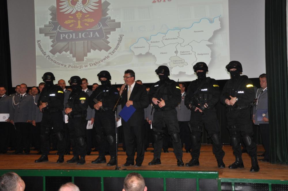 Specjalne wyposażenie Grupy Realizacyjno Antyterrorystycznej ATK.