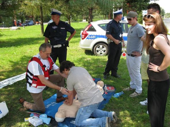 Od 2008 r Wydział Ruchu Drogowego Komendy Powiatowej Policji razem z Biurem Doradczo-Usługowym BHP Andrzej Dziedzic w Dąbrowie Tarnowskiej