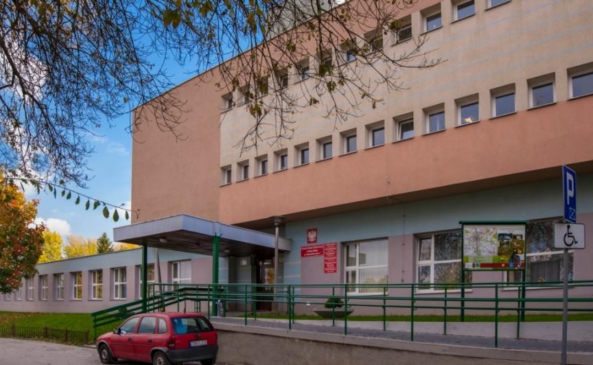 Specjalny Ośrodek Szkolno-Wychowawczy dla Niepełnosprawnych Ruchowo, 28-100 Busko-Zdrój, ul. Rehabilitacyjna 1 1.
