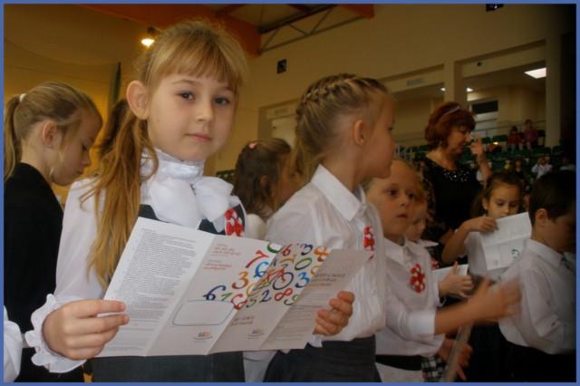 Popularyzacji SKO i PKO służyły spotkania na apelach, uroczystościach szkolnych oraz zebraniach z rodzicami. Uczniowie byli nagradzani za udział w konkursach, akcjach zarobkowych i charytatywnych.