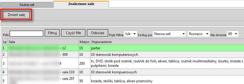 Powracamy na formularz harmonogramu i klikamy [Zapisz zmiany] Zajęcia z zapisaną salą mają kwadracik koloru zielonego: Widok zakładki Zajęcia po przyporządkowaniu sali na