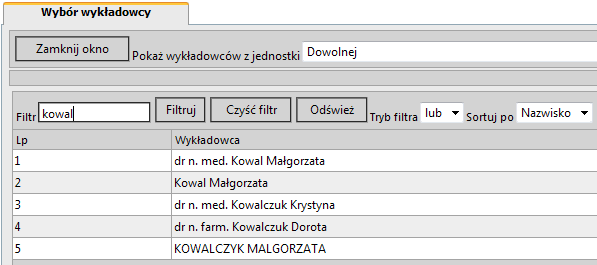 2. Cykl zmienny Zajęcia zaplanowane w tym cyklu odbywają się w wybrane tygodnie semestru akademickiego. Użytkownik definiując cykl zmienny decyduje, w których tygodniach semestru odbywają się zajęcia.