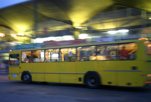 10 Na trasie 21 marca 1947 Odbyło się pierwsze po wojnie posiedzenie Rady Związku Celowego Śląskich Linii Autobusowych. Jednym z członków Komisji Rewizyjnej był Jerzy Ziętek, przyszły wojewoda śląski.