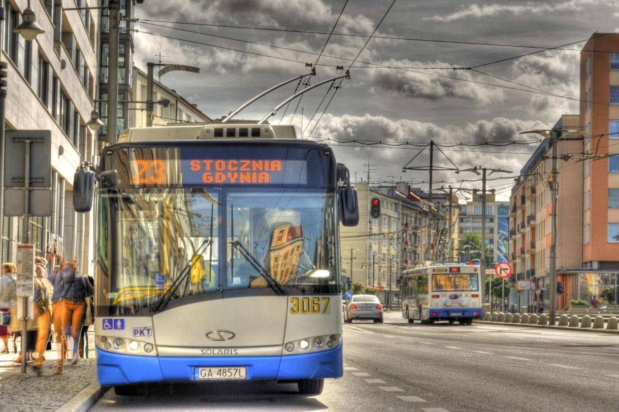 8. Projekt Trolley Poprzez swój ogólny cel promowania czystego transportu miejskiego, projekt dąży do podniesienia jakości, bezpieczeństwa i atrakcyjności