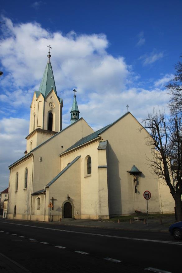 Kościół pw. Wniebowzięcia Najświętszej Marii Panny w Oświęcimiu Wzniesiony w drugiej połowie XIII wieku na miejscu drewnianej, XII wiecznej, pierwszej świątyni w mieście.