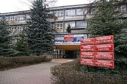 Urząd Miasta Krakowa Współpraca została nawiązana w 2007 roku. W jej zakresie nasi uczniowie odbywają praktyki na stanowiskach biurowych w administracji publicznej.