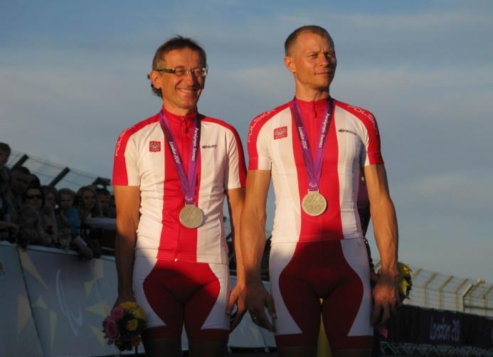 Nie tylko MTB Nasi zawodnicy uczestniczą także w sporcie osób niepełnosprawnych i robią to