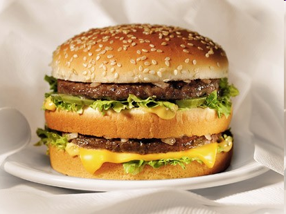 Jeden big Mac 564 kcal = wydatki energetyczne: Koszykówka Jazda na rowerze (ok.