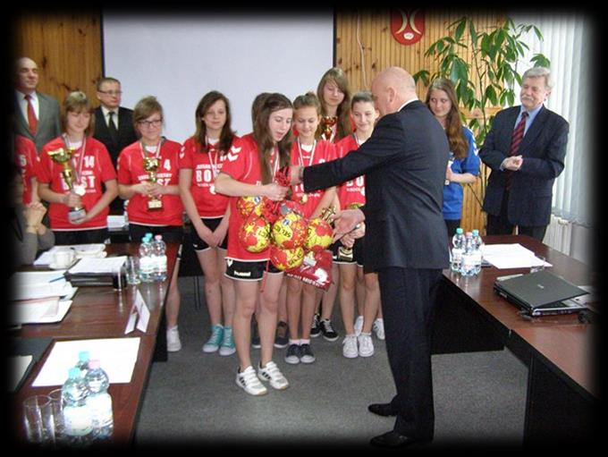 Osiągnięcia szkoły Dnia 20 lutego 2013 roku w Dąbrowie Białostockiej rozegrano Finał Gimnazjady