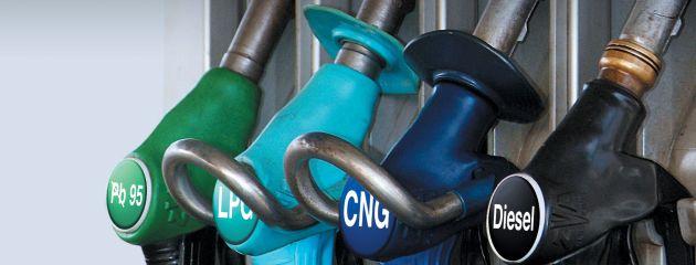 CNG Compressed Natural Gas Gaz ziemny (GZ-50) Sprężany do ciśnień roboczych od 20 do 30 Mpa. Magazynowany i transportowany w butlach, cysternach.