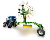 Produkcja maszyn zielonkowych Production of green forage machinery Kompletna linia maszyn do zbioru zielonki: kosiarki dyskowe, przetrząsacze,