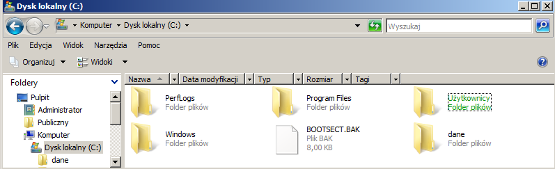 Moduł 3. Wymagania egzaminacyjne z przykładami zadań Przykładowe zadanie 9. Na rysunku przedstawiono zawartość dysku C:\.