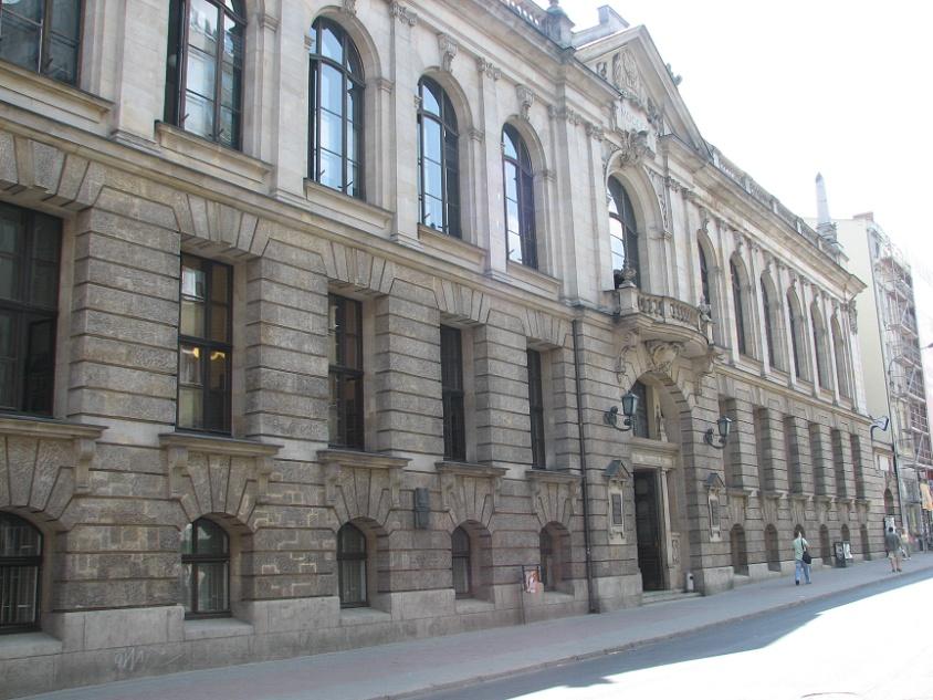 Dziękuję za uwagę Biblioteka Uniwersytecka w Poznaniu