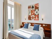 Oferta 1 Hiszpania Costa Brava Marsol Wroclaw 23.12.2015 27.12.2015 z: Wroclaw do Girona z: Girona do Wroclaw Zakwaterowanie: Dbl standard sniadania i obiadokolacje gwar. niezmiennosci ceny 1471.