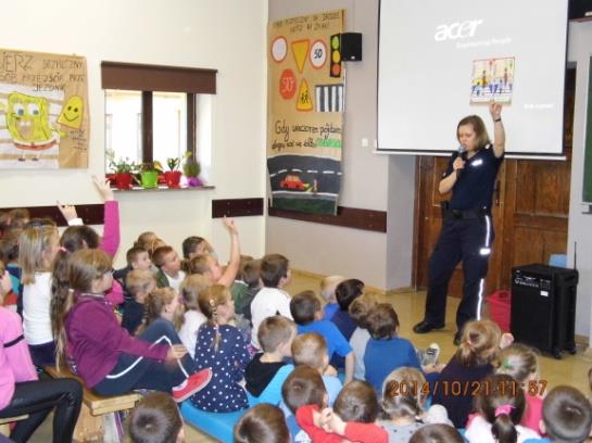 którego celem było popularyzowanie wśród dzieci znajomości przepisów ruchu drogowego, konieczności noszenia elementów odblaskowych, a tym samym kształtowania nawyków niezbędnych dla bezpiecznego i