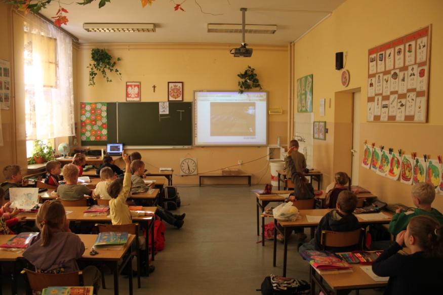 Szkoła Podstawowa nr 2 w Oleśnicy w Eduscience Szkoła Podstawowa nr 2 im. Jana Kilińskiego w Oleśnicy jest jedną z 250 szkół w całej Polsce uczestniczących w projekcie.