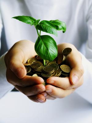 Kim jesteśmy? IPO SA od 2007 roku jest firmą consultingową, wyspecjalizowaną w rynku kapitałowym i finansowym. Od grudnia 2010 roku IPO SA jest notowana na rynku NewConnect.