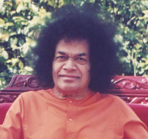 Sanathana Sarathi SANATHANA SARATHI Pismo poświęcone moralnemu i duchowemu rozwojowi ludzkości przez SATJĘ * DHARMĘ * ŚANTI * PREMĘ * AHIMSĘ (prawdę * prawość * pokój * miłość * niekrzywdzenie)