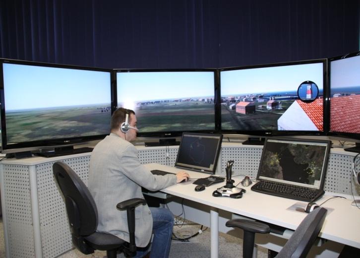 SYSTEM SZKOLENIA KONTROLERÓW RUCHU LOTNICZEGO zgodny z wymaganiami NATO oraz ICAO ujętymi w ESSAR-5; wprowadzony IRL-2010