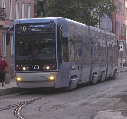 Szereg badań, przeprowadzonych na miejscu oraz w warunkach laboratoryjnych, potwierdził te unikalne cechy mat wibroizolacyjnych na bazie wełny kamiennej RockDelta.