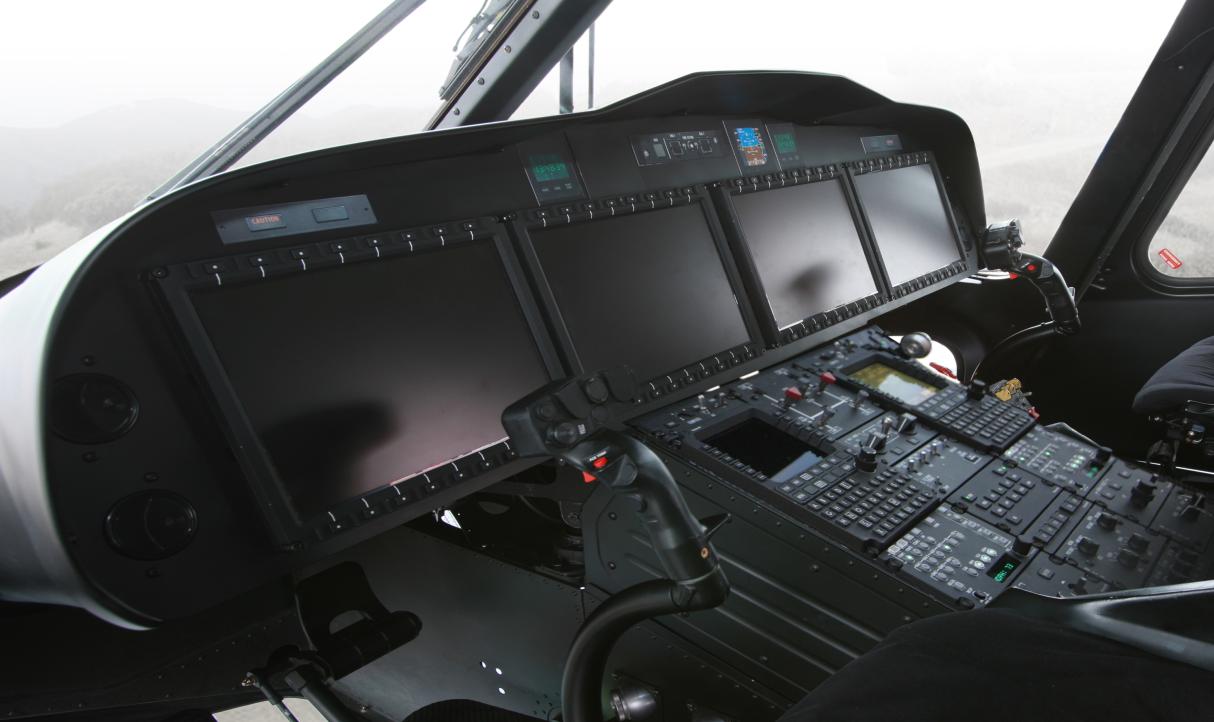 Zaawansowana technologia Glass Cockpit w kabinie pilotów Cyfrowa Zintegrowana Awionika Cyfrowa awionika o otwartej architekturze pozwala na integrację i zarządzanie wybranym przez klienta