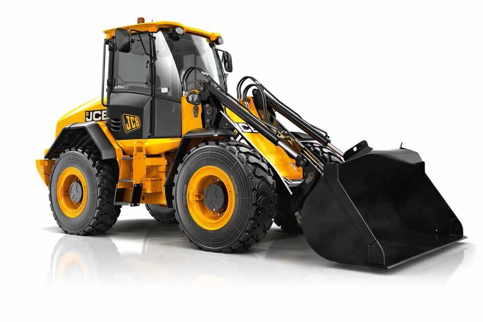 Kołowa ładowarka 411/417 Agri 1. Osiągi EcoMAX Silnik EcoMAX 4.4 l z turbosprężarką o zmiennej geometrii łopatek dostarcza 81 kw / 108 KM i moment 516 Nm w 411 oraz 93 kw /125KM i moment 550Nm w 417.