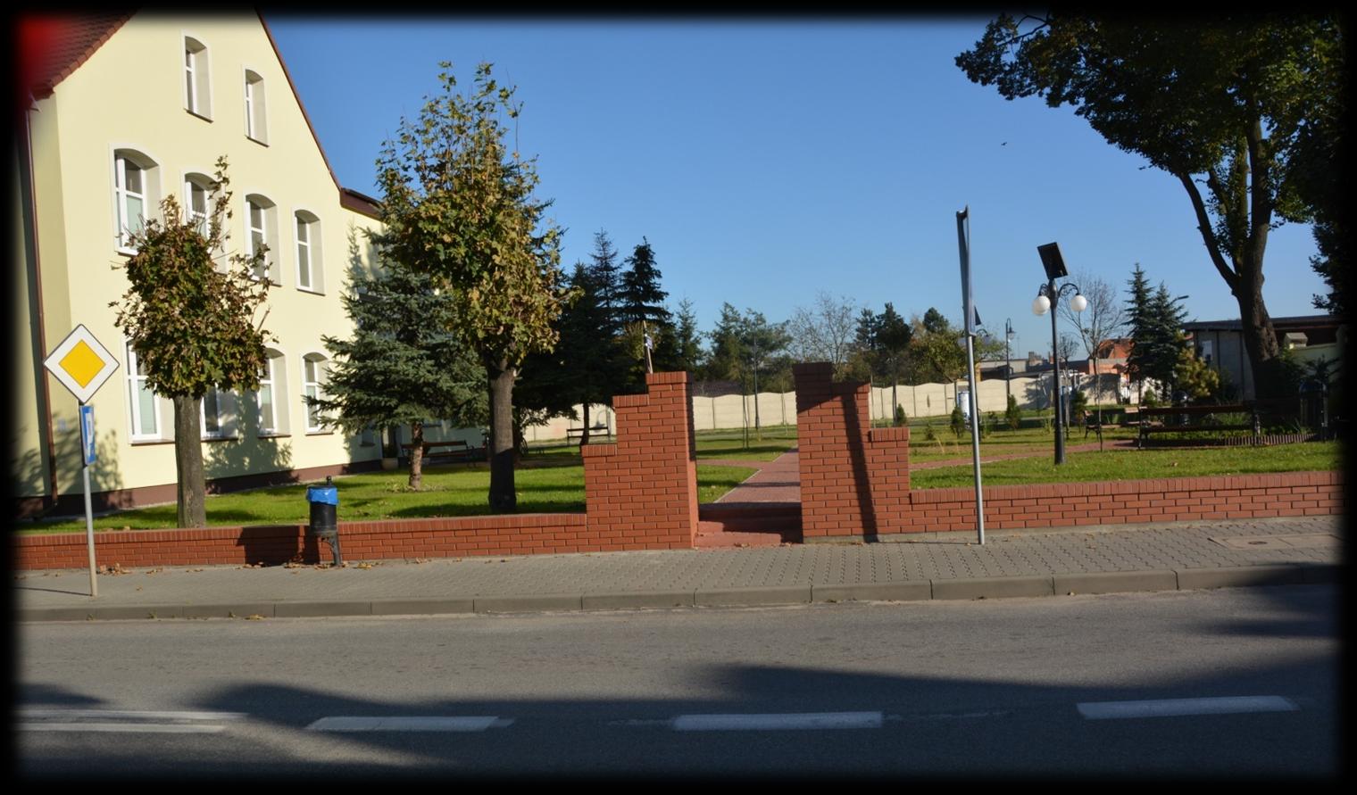 Utworzenie zewnętrznej czytelni przy budynku pełniącym funkcje społeczno-kulturalne w Grabowie nad Prosną Całkowity koszt