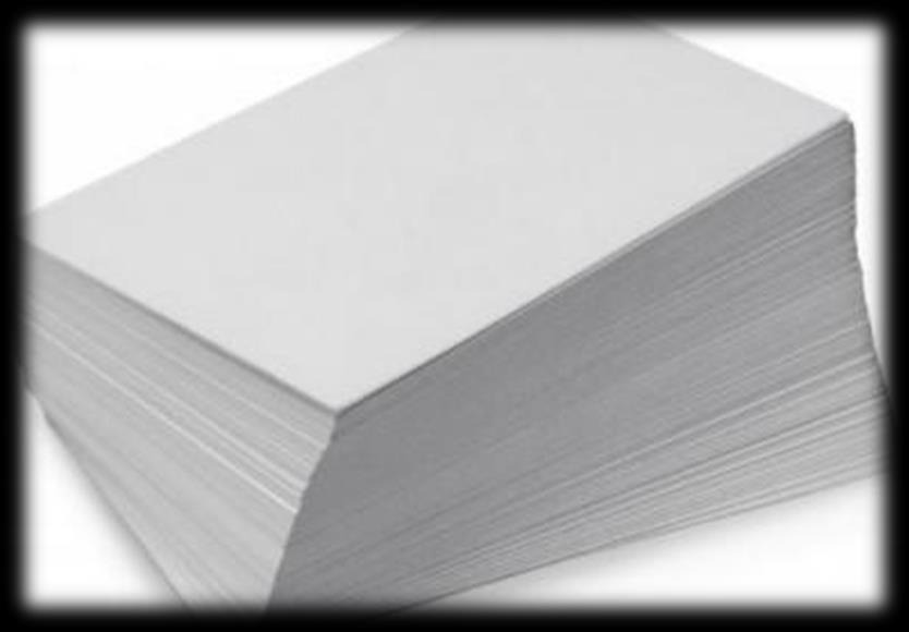 Papier fotograficzny - materiał niezbędny w każdej ciemni fotograficznej. Nanosimy na niego obraz utrwalony na kliszy fotograficznej.