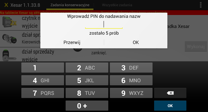 Teraz należy przejść do wybranego komponentu kontroli dostępu Xesar. Otworzyć na komponencie kontroli dostępu Xesar osłonę EVVA.